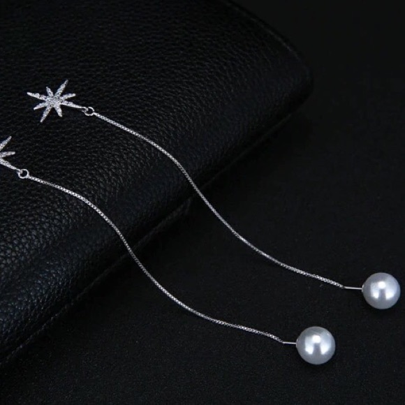 Long Drop Star and Pearl Earrings - Picture 4 of 4